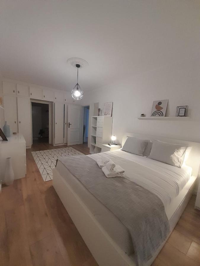 Amalia Rodrigues -Apartamento Com 3 Quartos Em Pleno Coracao De Ílhavo Exterior foto